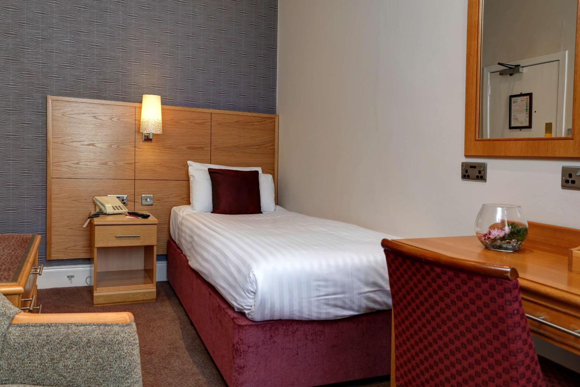 Standard Single Room Non-Smoking