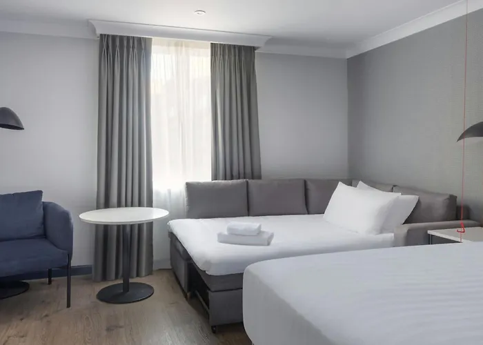 Edinburgh Marriott Hotel Holyrood